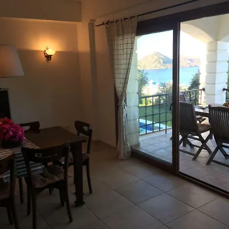 Σπίτι διακοπών Elegant Villas 2/2
